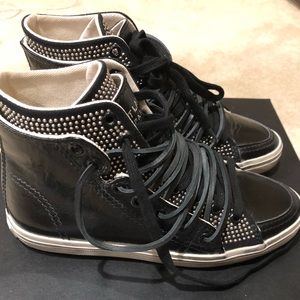 Saint Laurent Sneakers